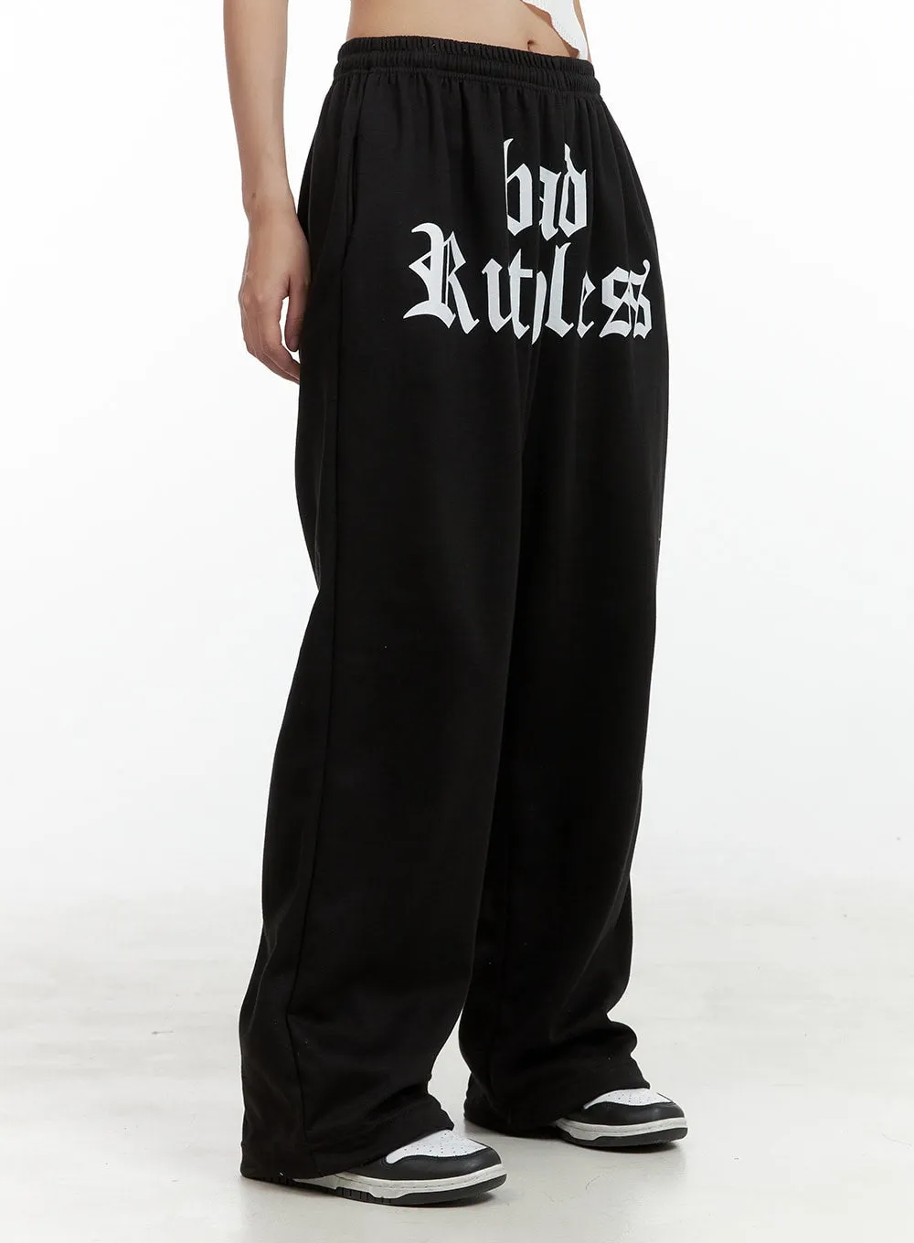 Banded Lettering Sweatpants OL408