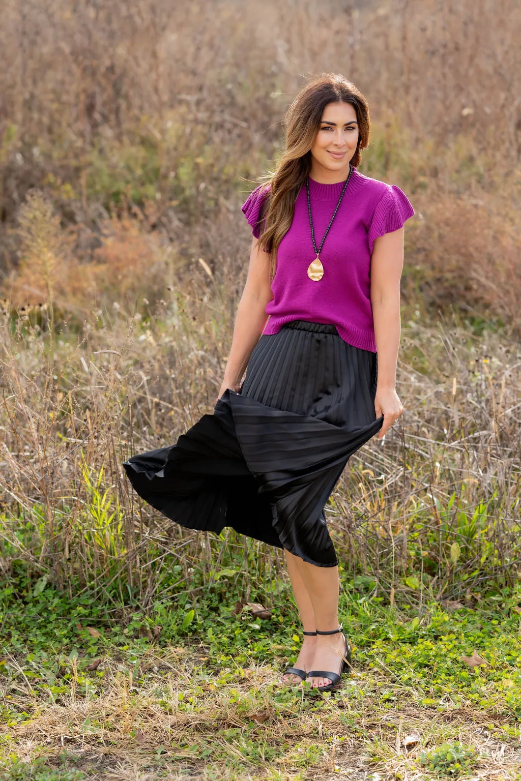 Chic Pleated Midi Skirt