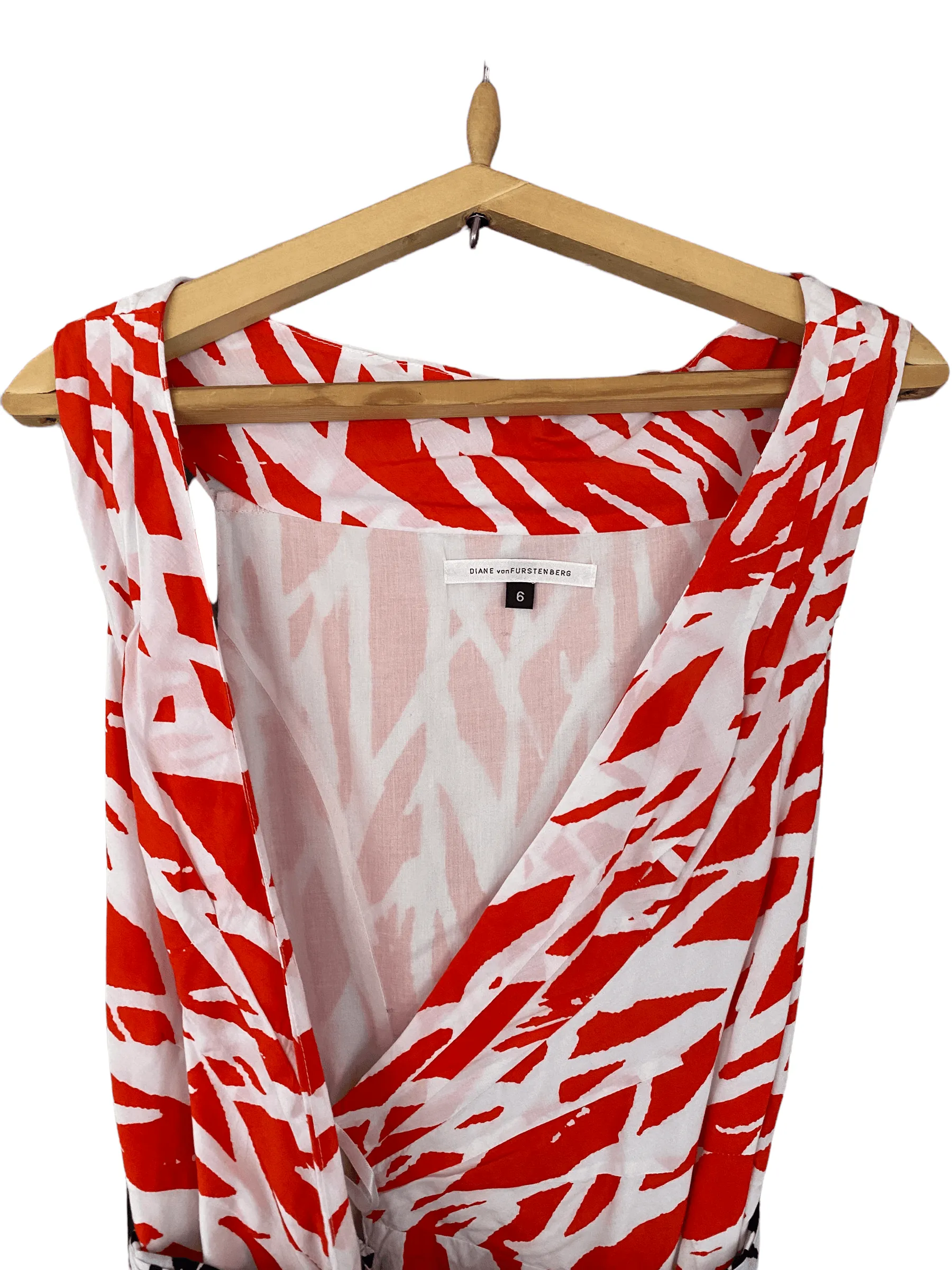 Diane von Furstenberg Wrap Around Dress Red Abstract Pattern US Size 6 (UK 10)