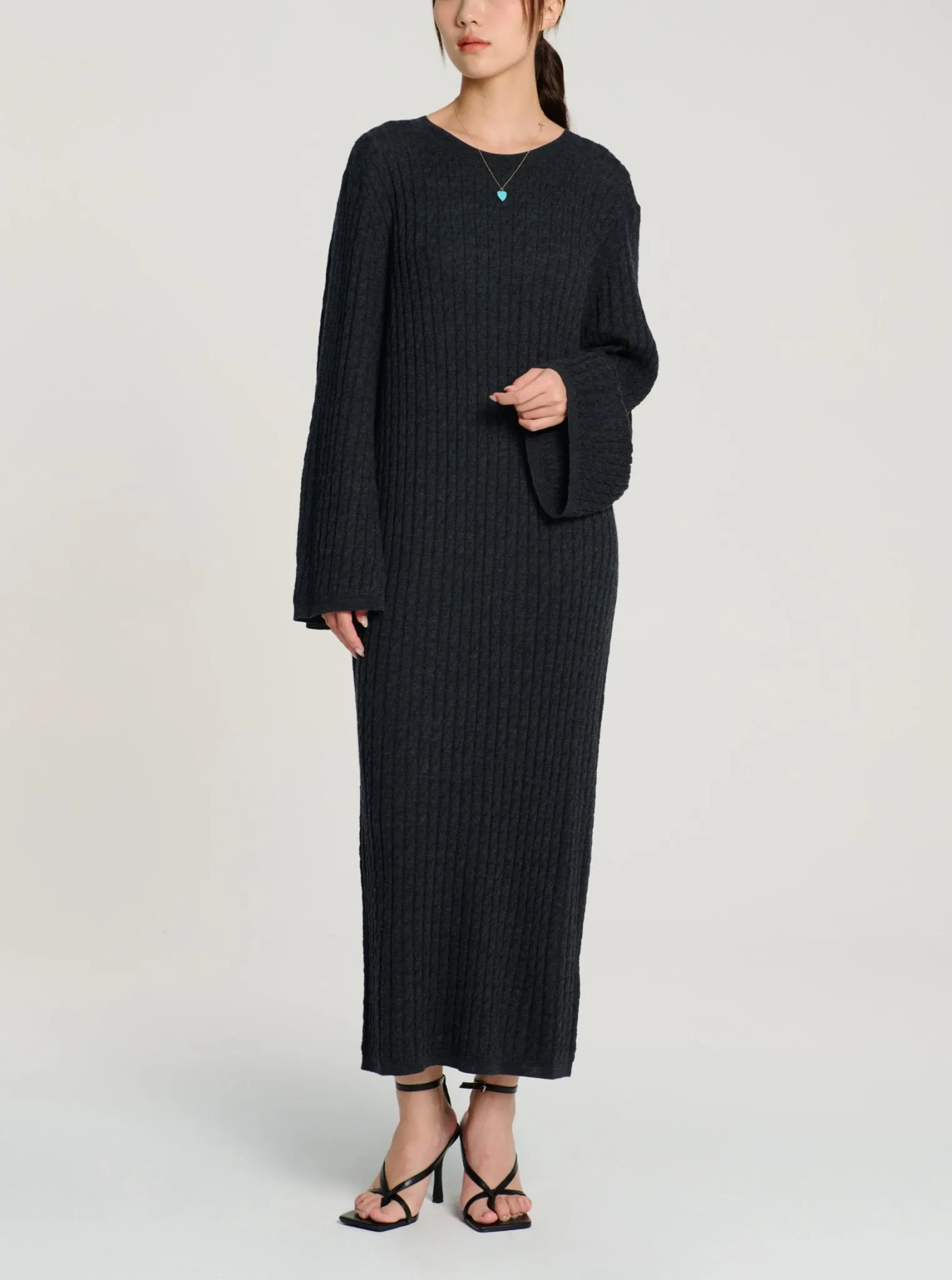 ELEGANCE wool cable knit dress (Grey)