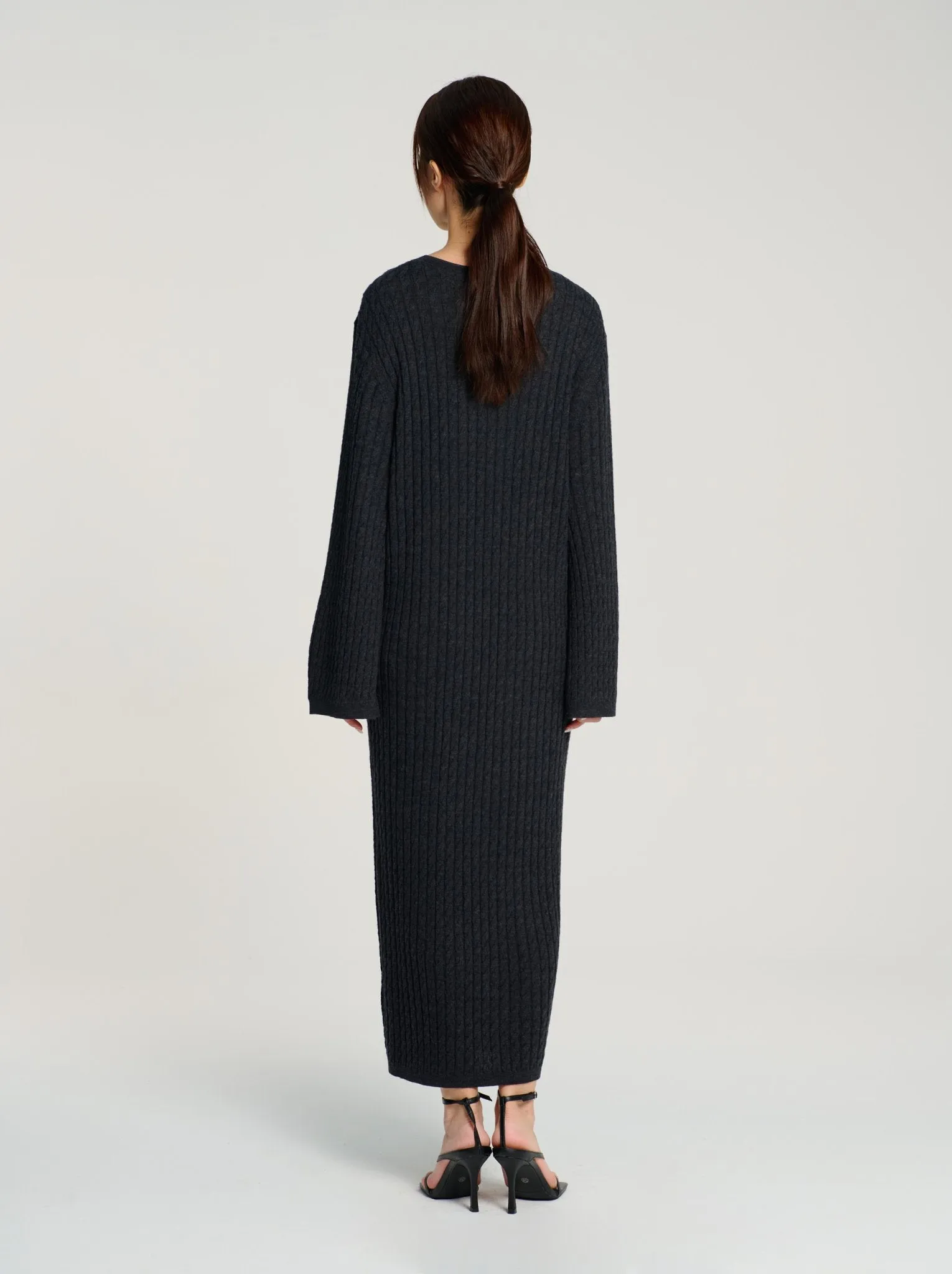 ELEGANCE wool cable knit dress (Grey)