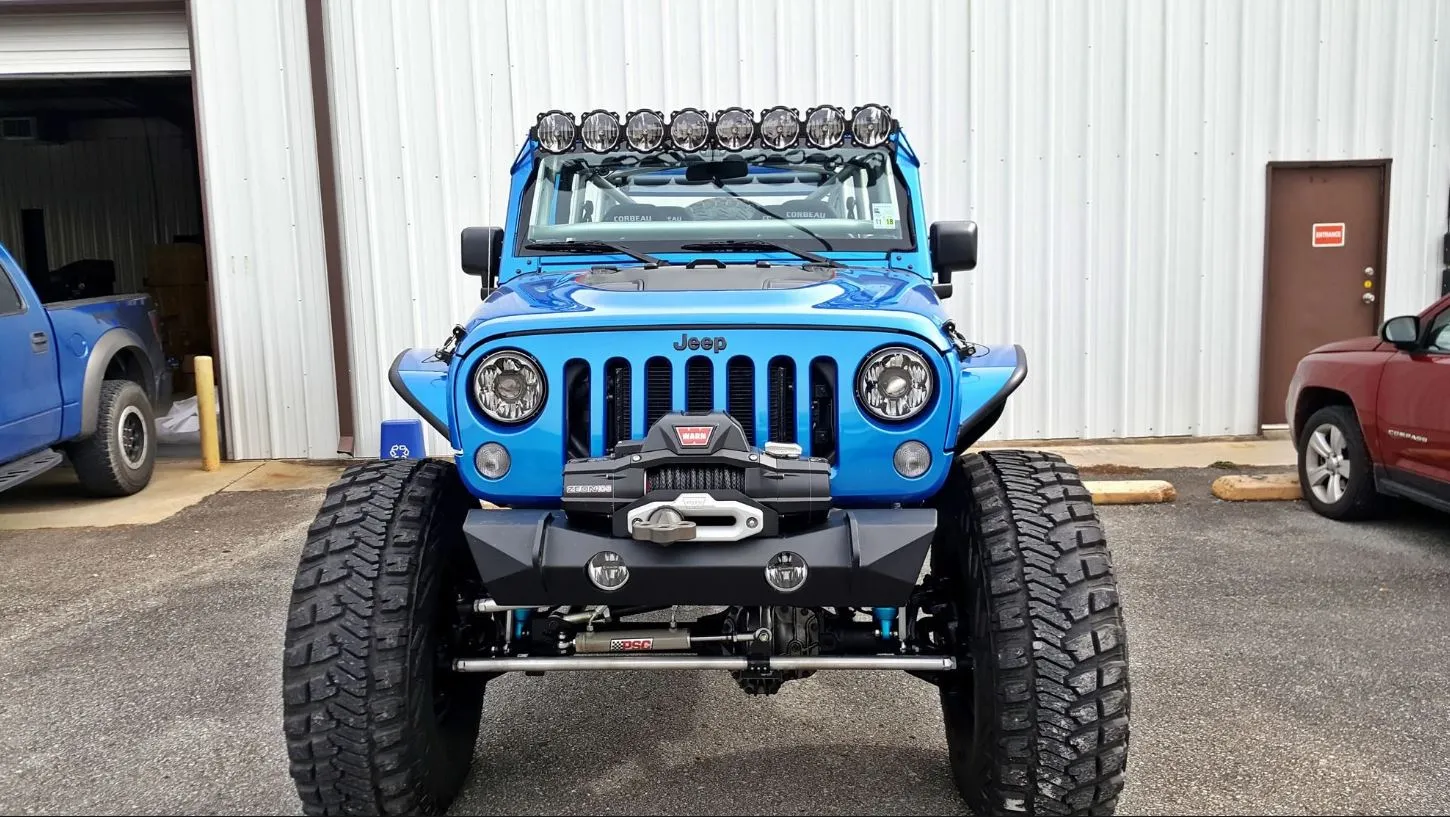 KC Hilites Gravity® Pro6 8-Light 50" LED Light Bar - Jeep JK