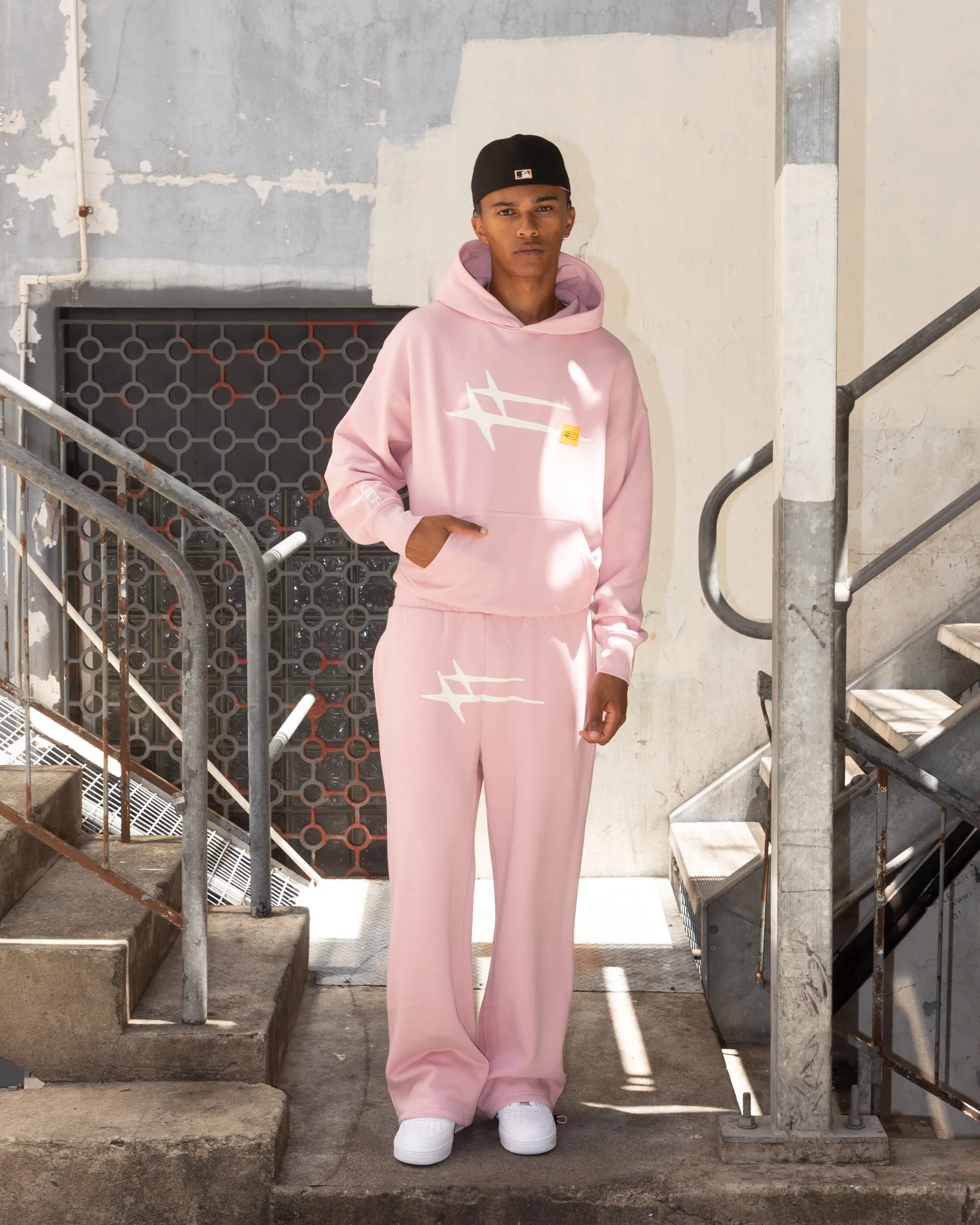 Loiter Hybrid Premium Hoodie Dusty Pink