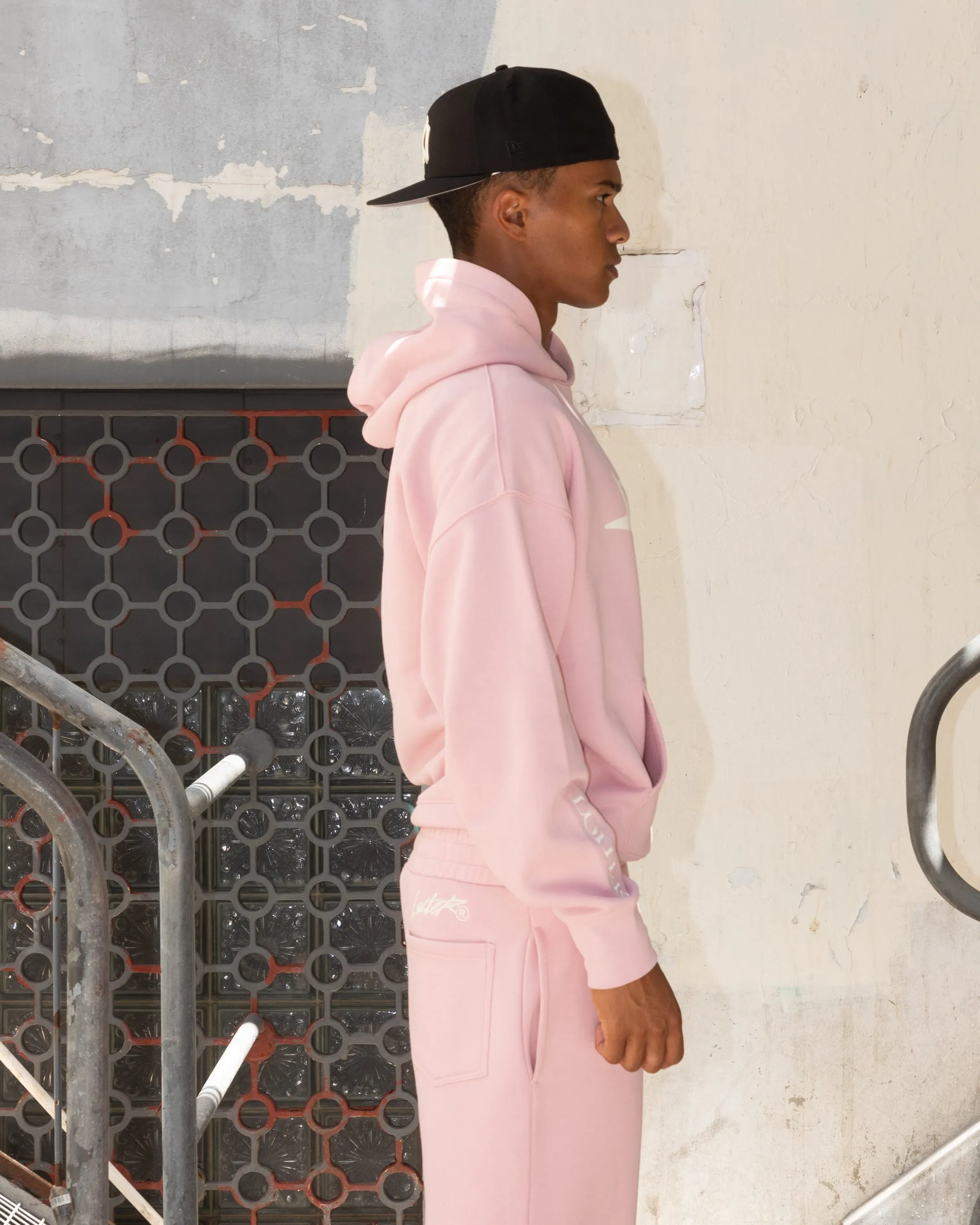 Loiter Hybrid Premium Hoodie Dusty Pink