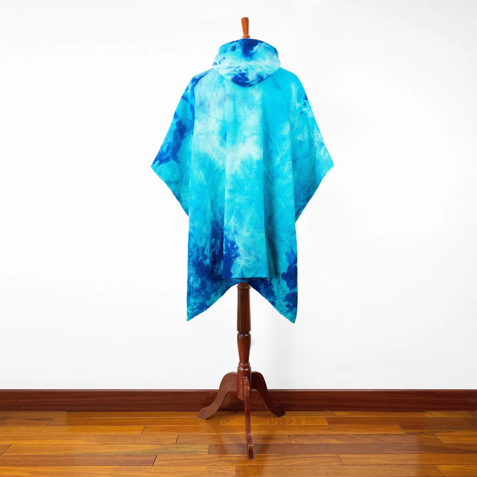 Numbiaranga - Llama Wool Unisex South American Handwoven Hooded Poncho - sky blue abstract pattern