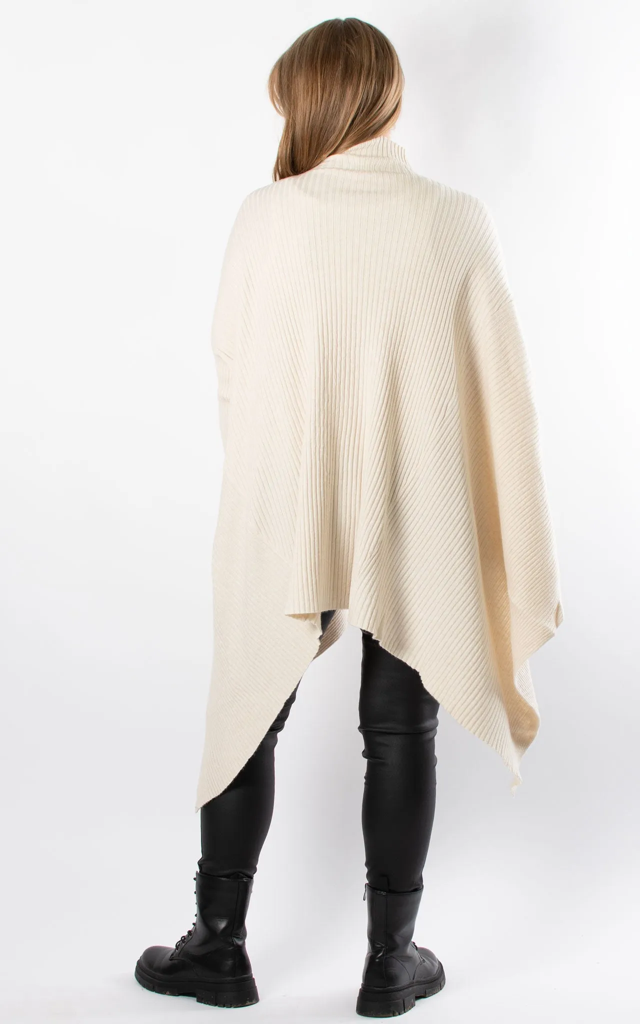 Ribbed Poncho | Beige