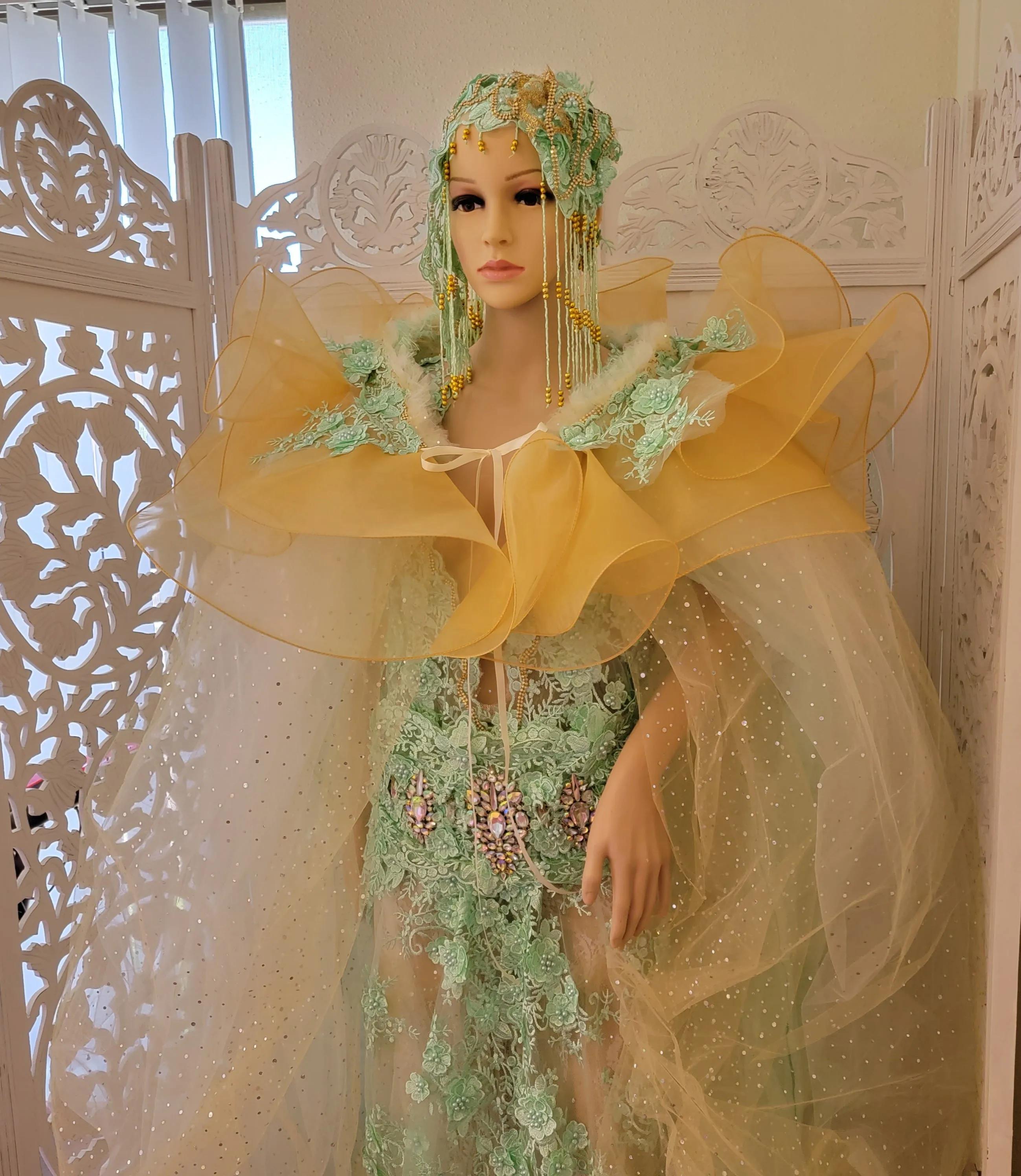 SAMPLE GOWN SET ONLY "Lady Stephanie" Mint Green Lace Organza Gatsby Inspired Wedding Gown Set