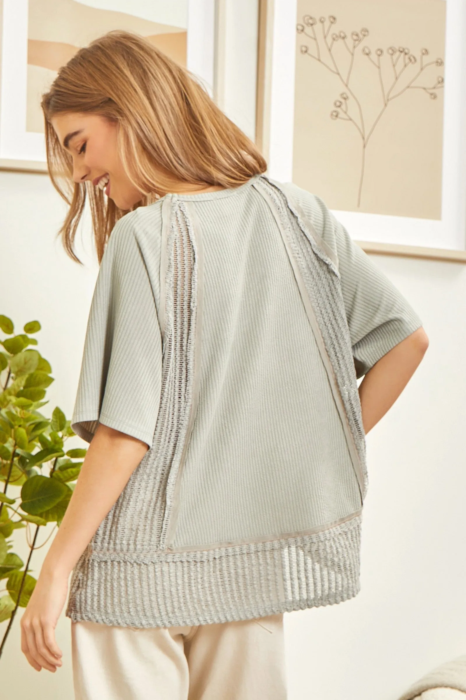 TEXTURED SUMMER SWEATER