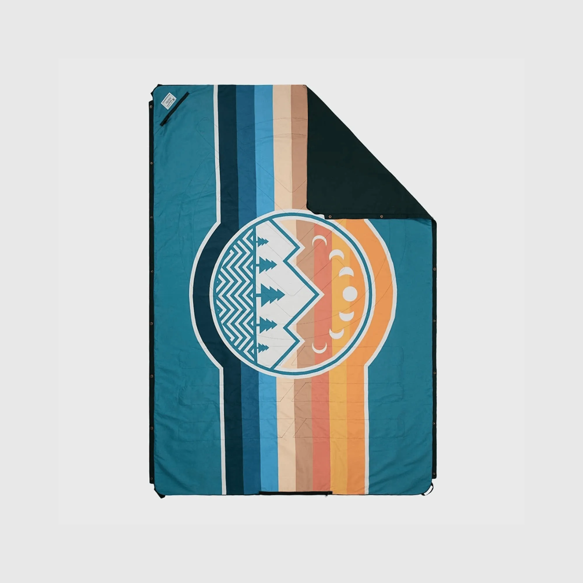 VOITED Compact Picnic & Beach Blanket - Camp Vibes / Blue Lagoon