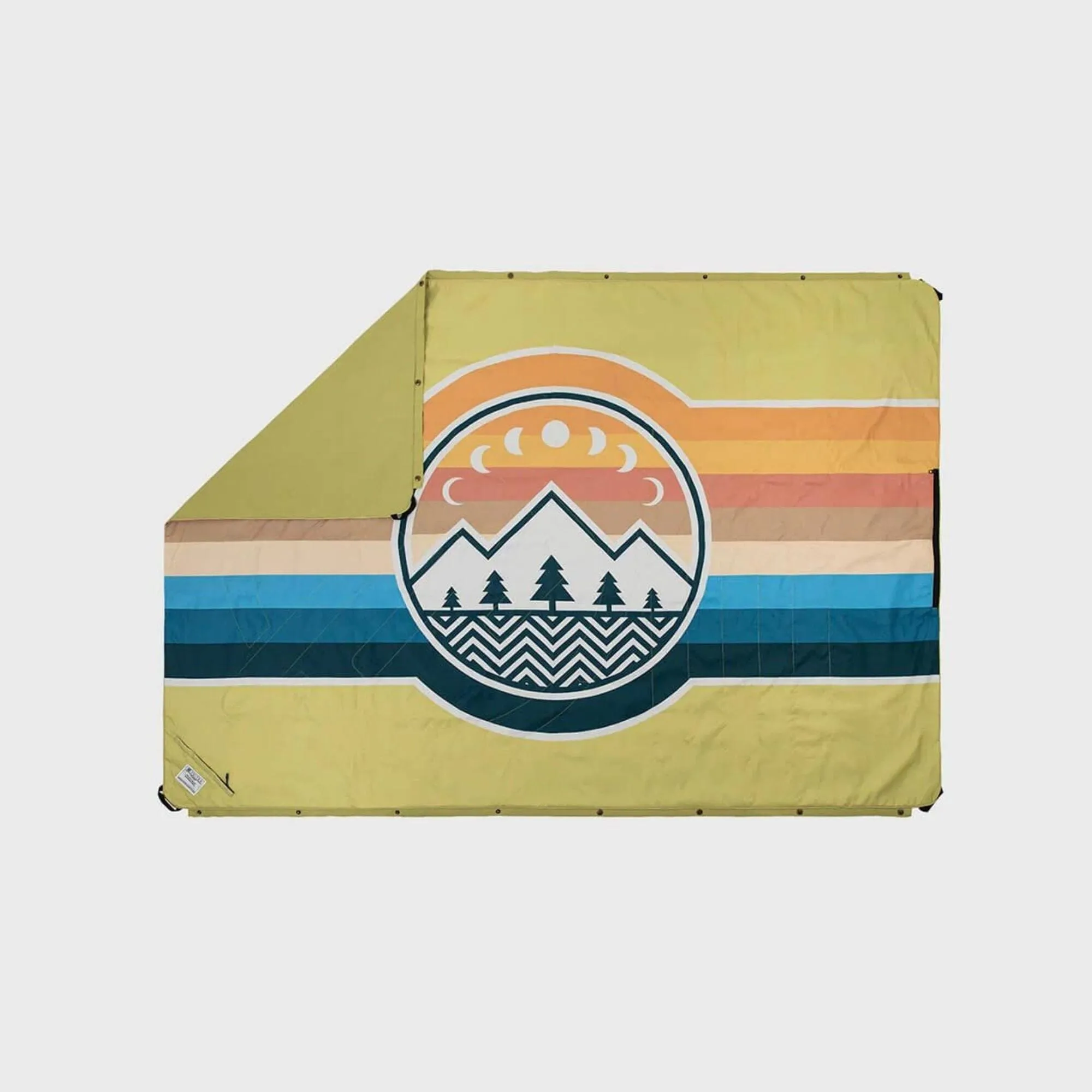 VOITED Original Picnic & Beach Blanket - CampVibes Pistachio/Dusty Sand