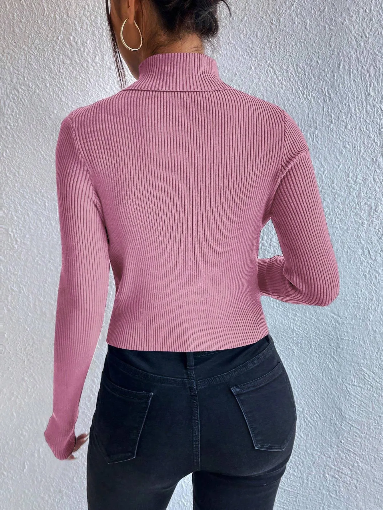 WOMEN'S SOLID COLOR MINIMALIST CREW NECK LONG SLEEVE SWEATER