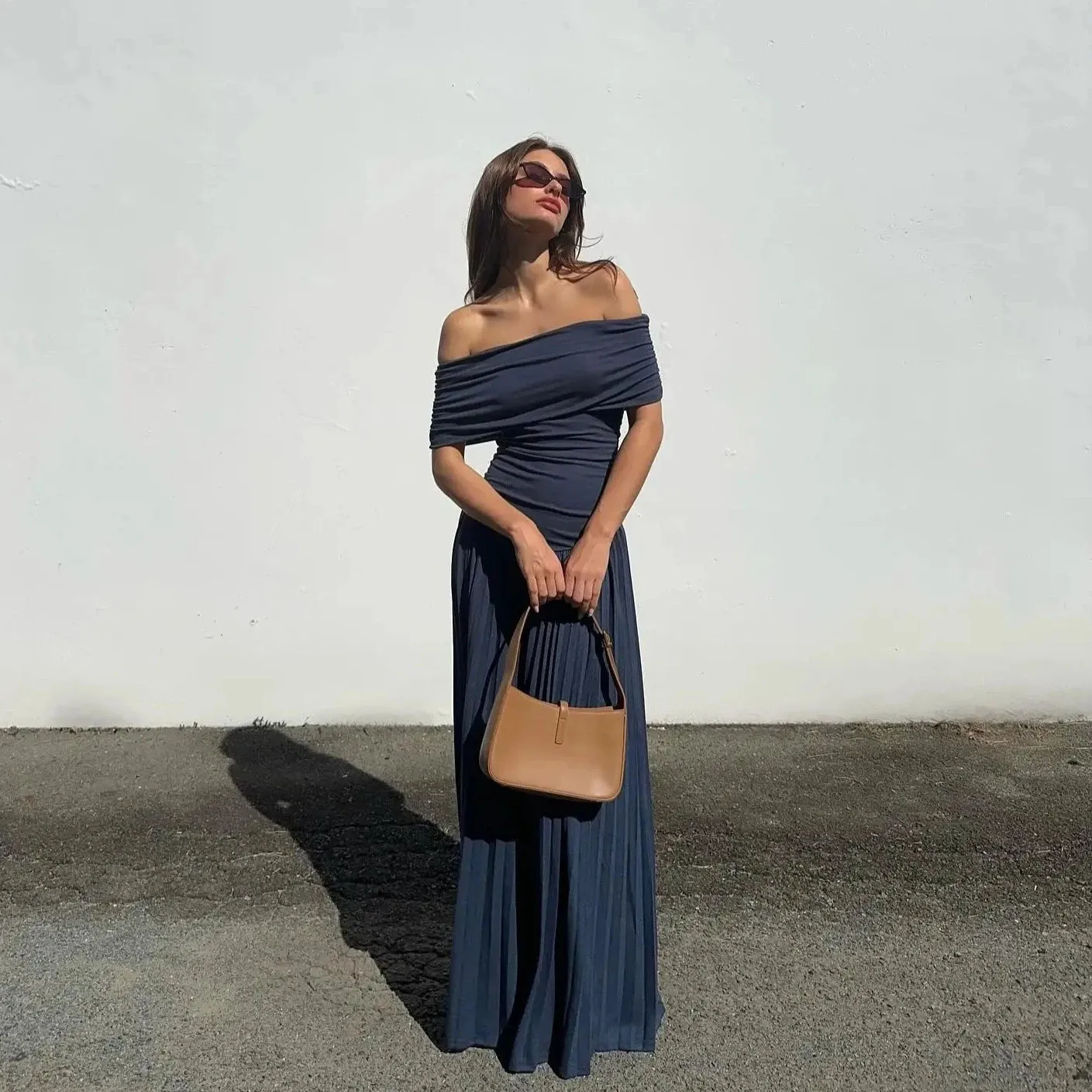 Zayna - Off shoulder dress